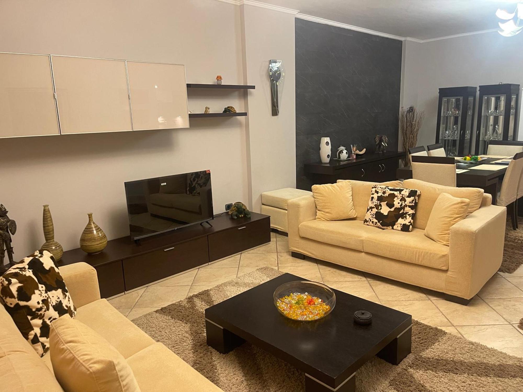 Siloel Center Apartment